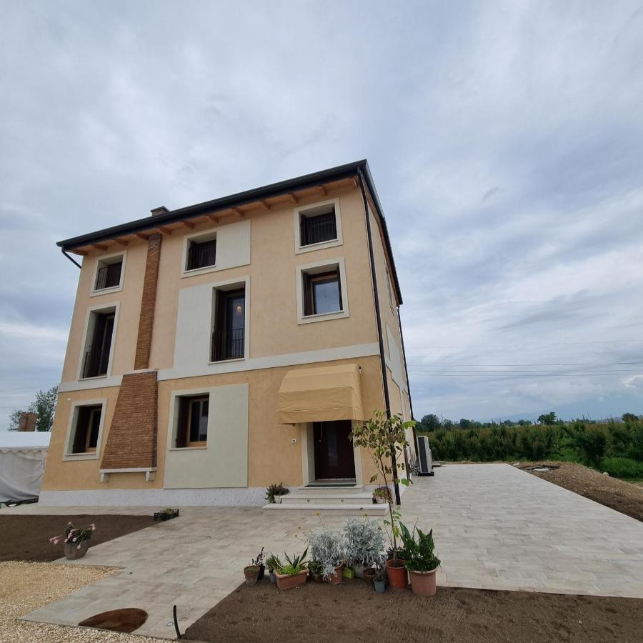 Corte Bottura Agriturismo Castelnuovo del Garda Luaran gambar